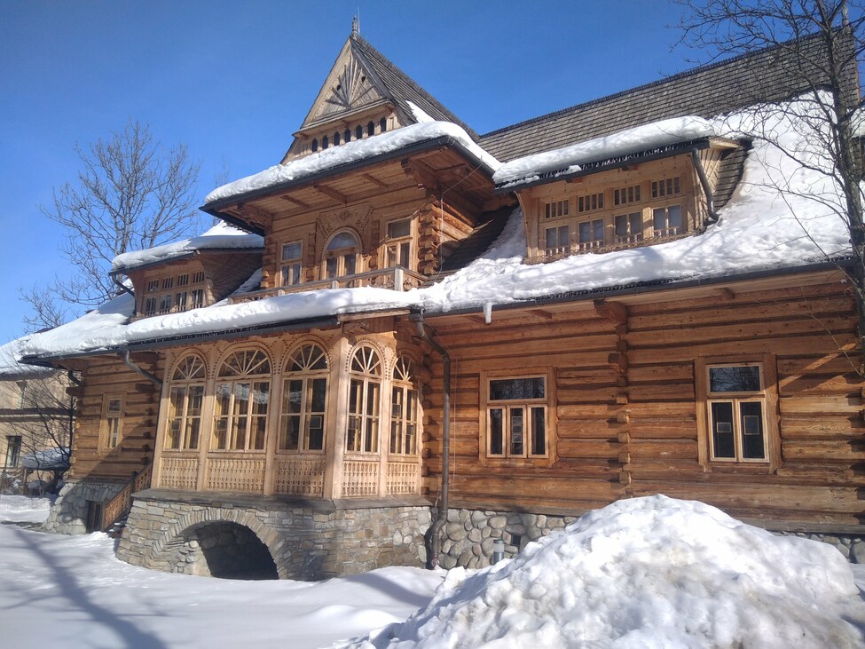  síelés hó tél Zakopane családi szánkózás 