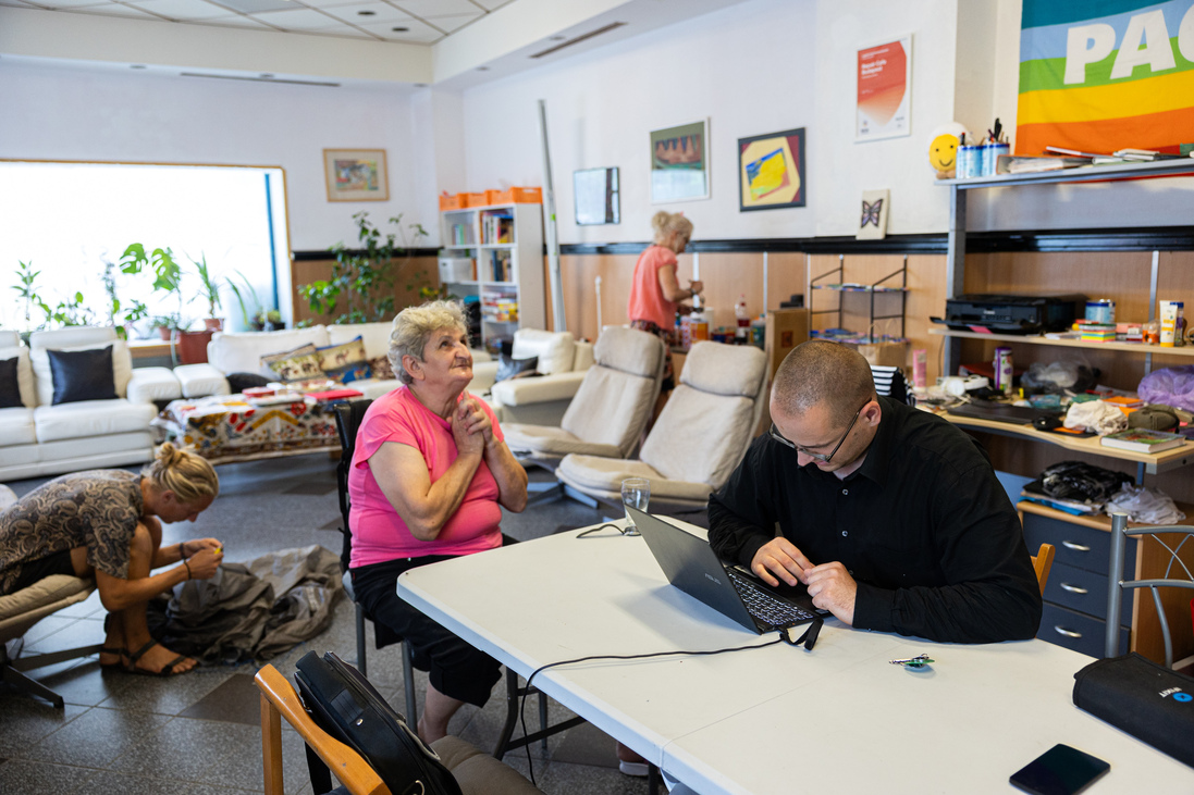 Repair Café Budapest Gégény Noémi Józsefváros közösségi tér Para-Fitt Egyesület