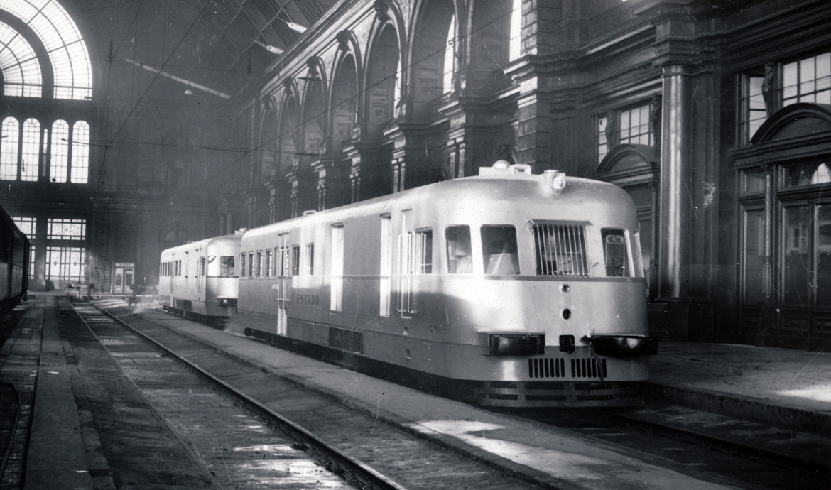 születésnap Budapest Keleti pályaudvar